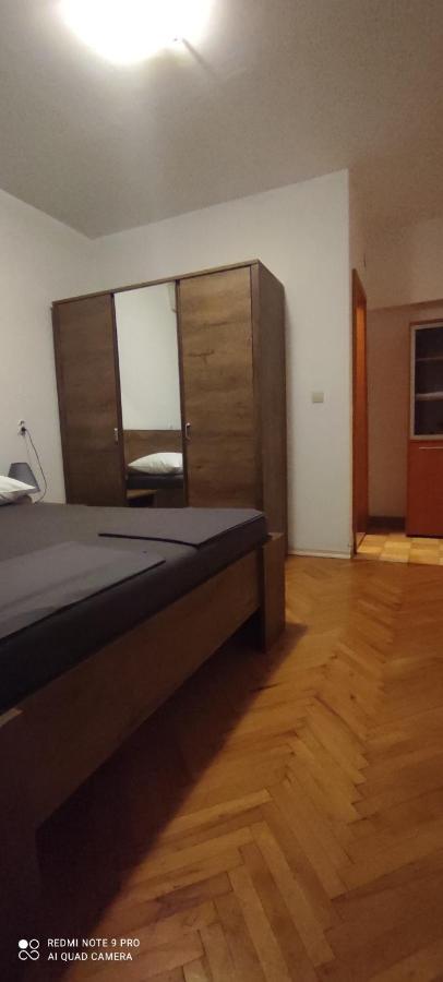 Mala Tonina Apartamento Tučepi Exterior foto