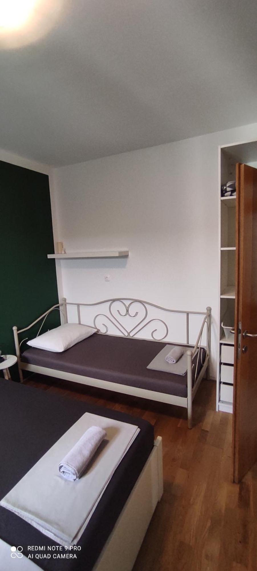 Mala Tonina Apartamento Tučepi Quarto foto
