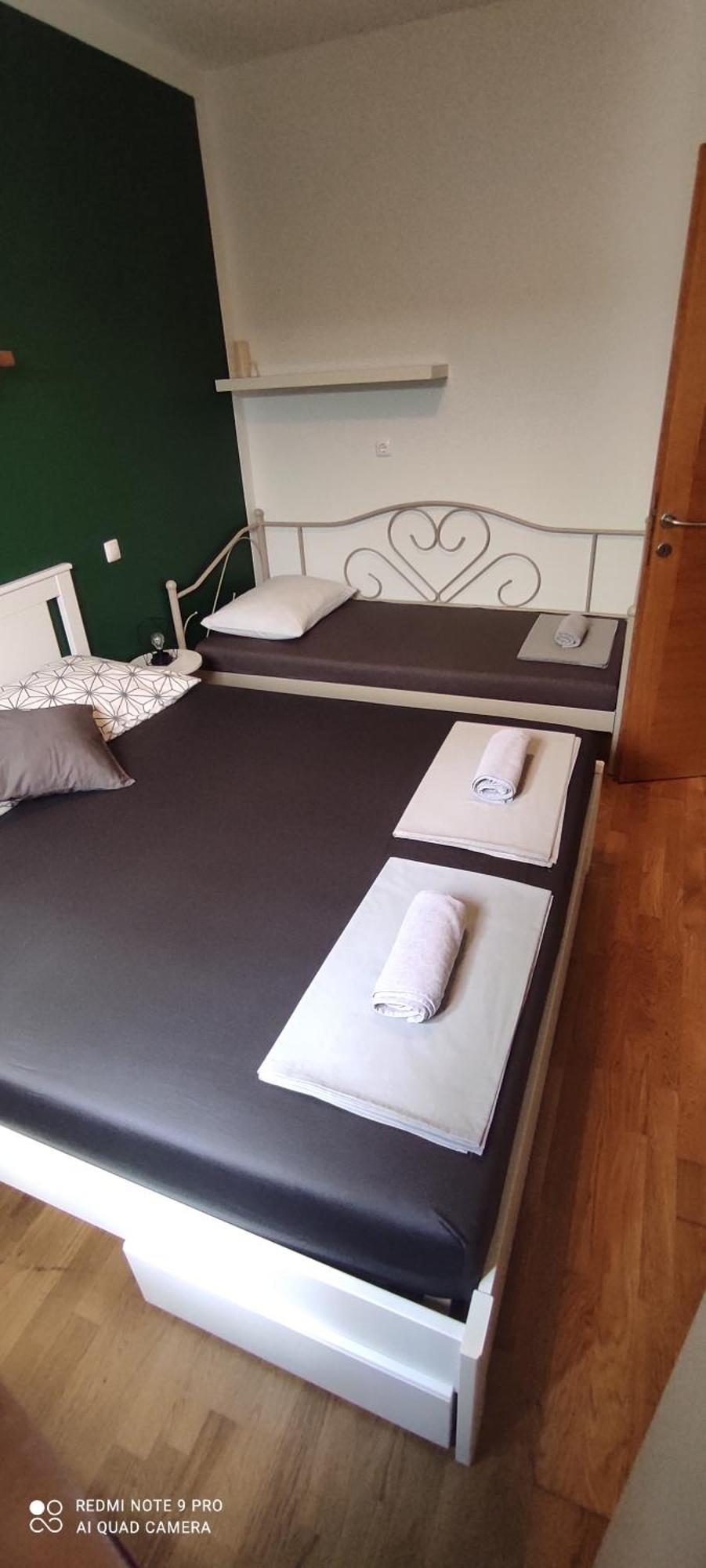 Mala Tonina Apartamento Tučepi Quarto foto