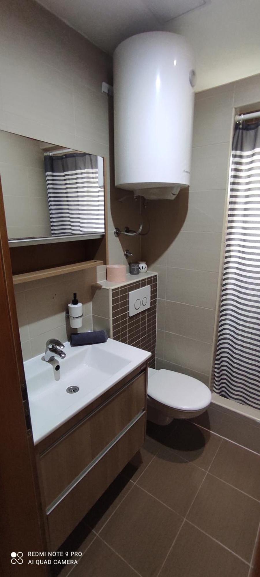 Mala Tonina Apartamento Tučepi Quarto foto