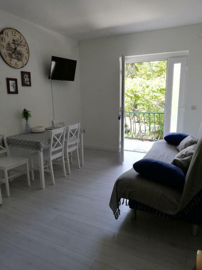 Mala Tonina Apartamento Tučepi Exterior foto